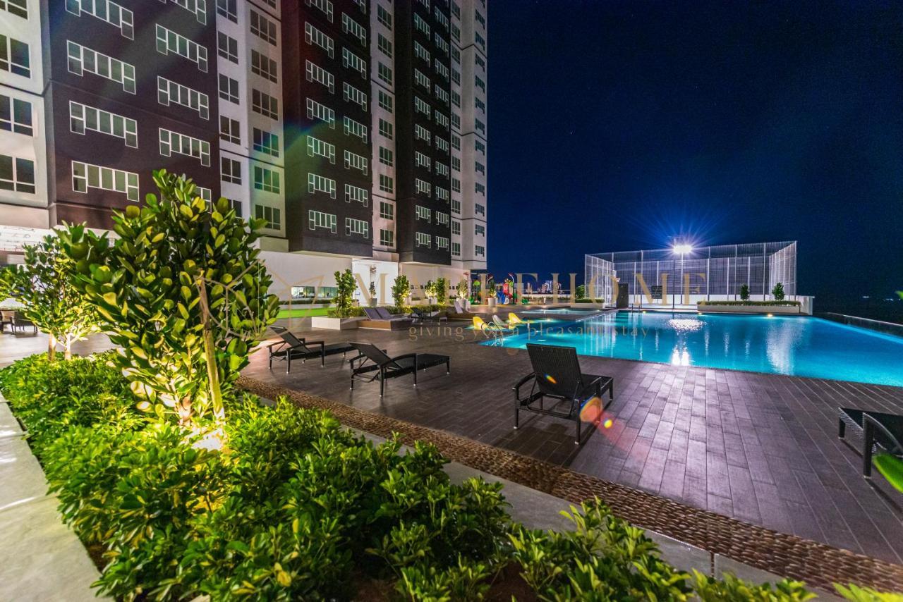 Amber Cove Premier Suites Melaka Zewnętrze zdjęcie