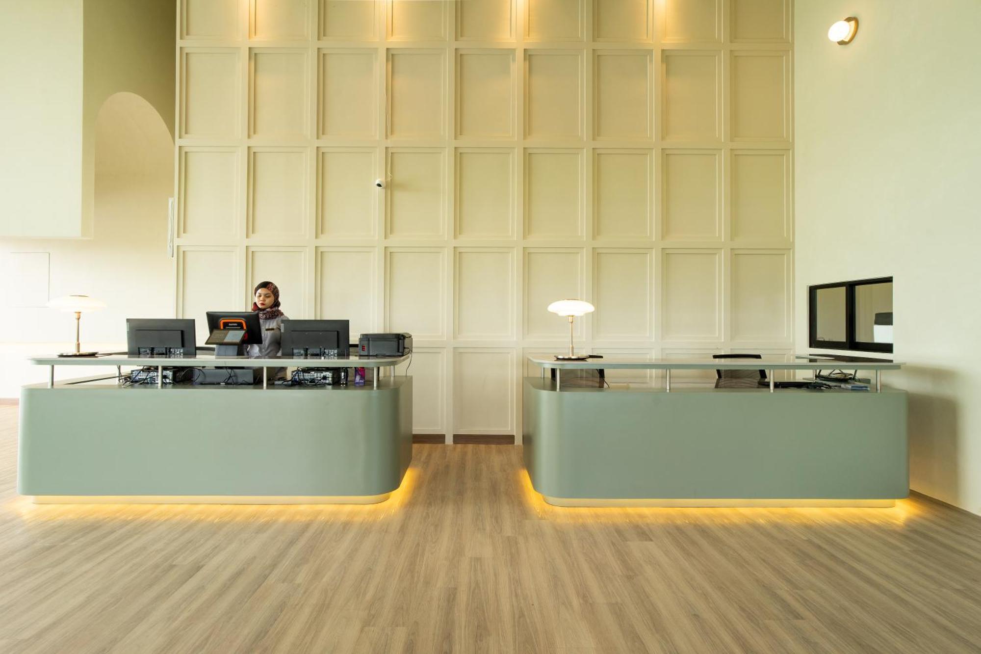Amber Cove Premier Suites Melaka Zewnętrze zdjęcie